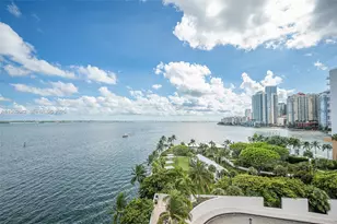 800 Claughton Island Dr, Miami, FL 33131 - Photo 22