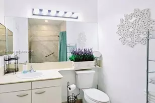 [Address not provided], Hallandale Beach, FL 33009 - Photo 22