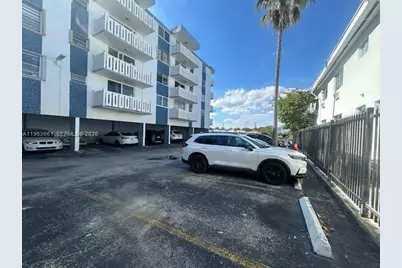 7900 Tatum Waterway Dr #214, Miami Beach, FL 33141 - Photo 20