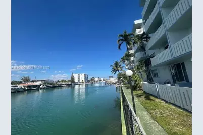 7900 Tatum Waterway Dr #214, Miami Beach, FL 33141 - Photo 22