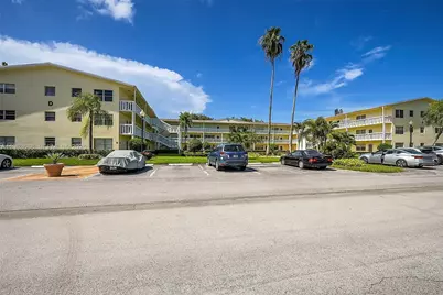 82 Dorset B #82 dorset B, Boca Raton, FL 33434 - Photo 4