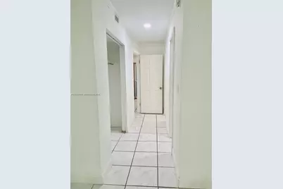 1401 NE 191st St #D111, Miami, FL 33179 - Photo 10