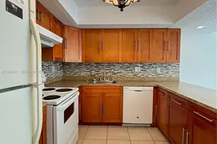 8888 SW 131st Ct, Miami, FL 33186 - Photo 30