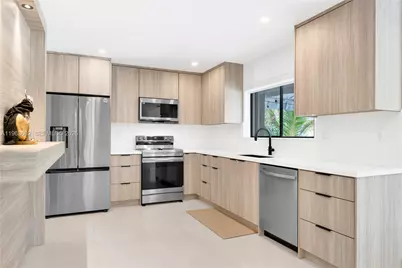 21405 SW 97th Pl, Cutler Bay, FL 33189 - Photo 16