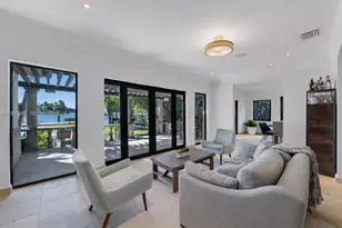 744 Lakeview Dr, Miami Beach, FL 33140 - Photo 14