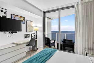 4111 S Ocean Dr, Hollywood, FL 33019 - Photo 14