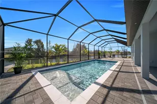 2221 5th Pl, Cape Coral, FL 33991 - Photo 42