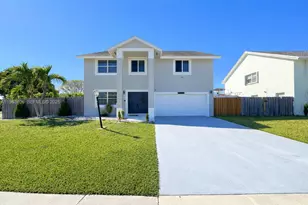 21970 SW 97th Ct, Cutler Bay, FL 33190 - Photo 2