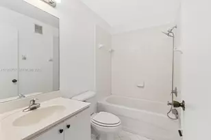 2921 SE 13th Ave, Homestead, FL 33035 - Photo 14