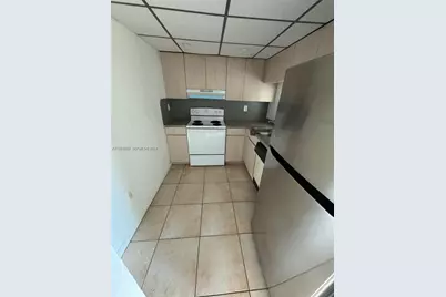 11790 SW 18th St #304-3, Miami, FL 33175 - Photo 12