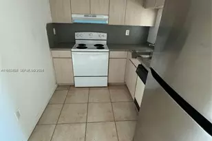 11790 SW 18th St, Miami, FL 33175 - Photo 12