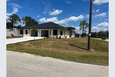 Sw 30th #4852, Lehigh Acres, FL 33973 - Photo 1