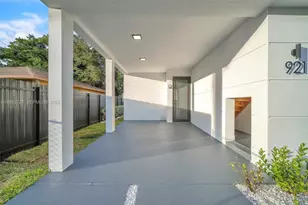 919 NW 55th St, Miami, FL 33127 - Photo 28