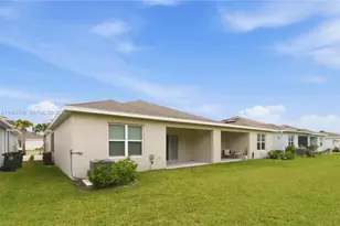 323 Raspberry Rd, Fort Pierce, FL 34981 - Photo 24