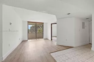 8365 SW 152nd Ave, Miami, FL 33193 - Photo 4