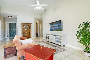 1226 SW Eagleglen Pl, Stuart, FL 34997 - Photo 4