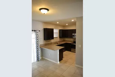 3392 SE 1st St, Homestead, FL 33033 - Photo 4