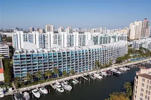 2950 NE 188th St, Aventura, FL 33180 - Photo 38