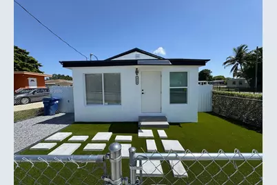 1794 NW 74th Ter, Miami, FL 33147 - Photo 12