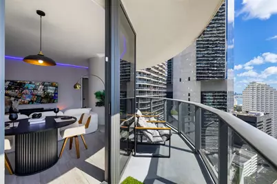 45 SW 9th St #2803, Miami, FL 33130 - Photo 42