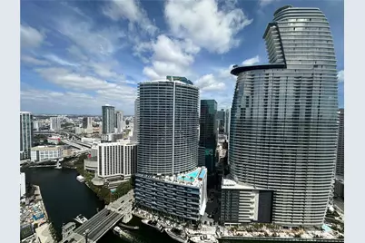 475 Brickell Ave #4110, Miami, FL 33131 - Photo 10