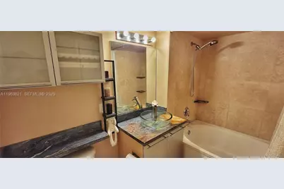 2891 NE 185th St #1002, Aventura, FL 33180 - Photo 8