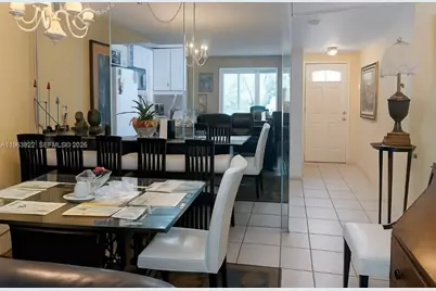 671 S Hollybrook Dr #302, Pembroke Pines, FL 33025 - Photo 12