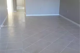 1260 SE 31st Ct, Homestead, FL 33035 - Photo 10