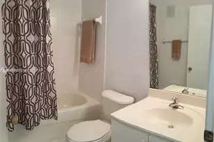 1260 SE 31st Ct, Homestead, FL 33035 - Photo 10