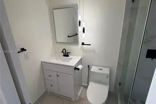 319 Normandy G, Delray Beach, FL 33484 - Photo 14