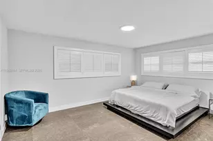 840 S Southlake Dr, Hollywood, FL 33019 - Photo 16