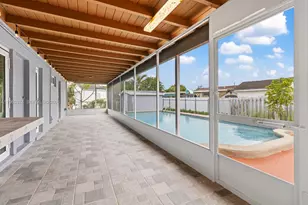 2131 SW 98th Pl, Miami, FL 33165 - Photo 16