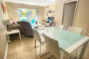 4020 NW 90th Ave, Sunrise, FL 33351 - Photo 4