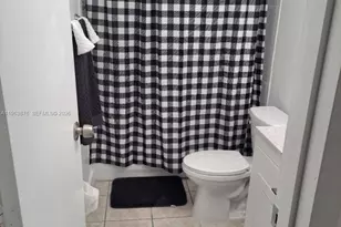 3020 E Missionwood Ln, Miramar, FL 33025 - Photo 4