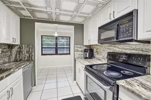 7401 NW 16th St, Plantation, FL 33313 - Photo 12