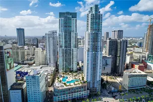 253 NE 2nd St, Miami, FL 33132 - Photo 30