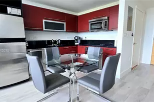 253 NE 2nd St, Miami, FL 33132 - Photo 10