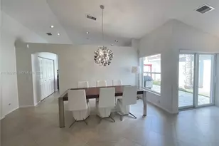 4923 SW 33rd Way, Hollywood, FL 33312 - Photo 4