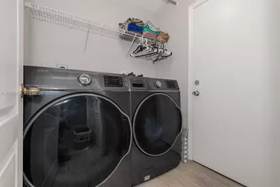 14900 SW 10th St, Miami, FL 33194 - Photo 32