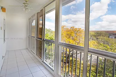 1301 SW 135th Ter #413J, Pembroke Pines, FL 33027 - Photo 34