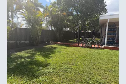 7825 SW 127th Ct, Miami, FL 33183 - Photo 6