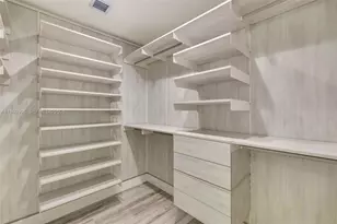 10110 SW 66th St, Miami, FL 33173 - Photo 26