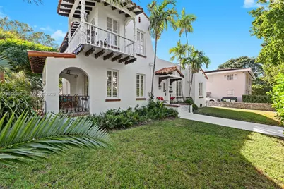 36 Phoenetia Ave, Coral Gables, FL 33134 - Photo 2