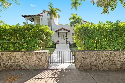 36 Phoenetia Ave, Coral Gables, FL 33134 - Photo 4