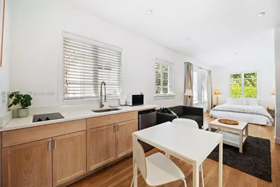 36 Phoenetia Ave, Coral Gables, FL 33134 - Photo 10