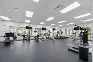 17011 N Bay Rd, Sunny Isles Beach, FL 33160 - Photo 34