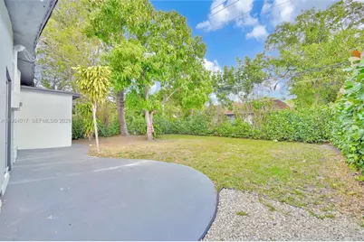 1400 NW 2nd Ave #B, Fort Lauderdale, FL 33311 - Photo 12