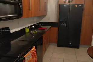 3000 S Ocean Dr, Hollywood, FL 33019 - Photo 10