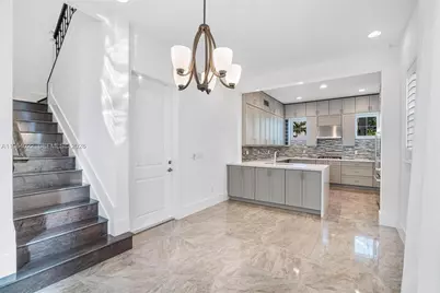 1757 NE 9th St, Fort Lauderdale, FL 33304 - Photo 1