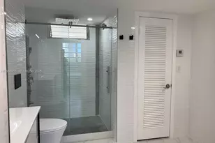 2980 Point E Dr, Aventura, FL 33160 - Photo 22